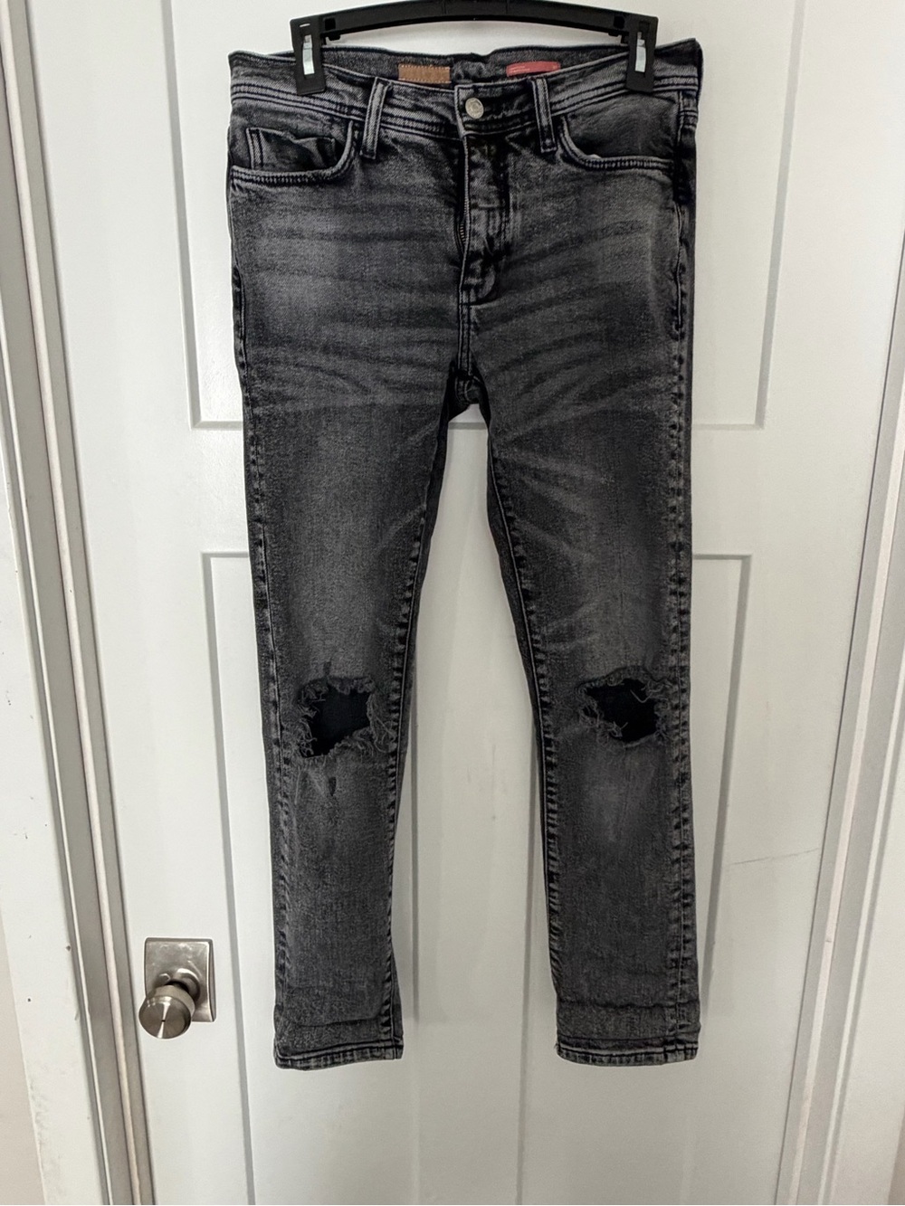 Pilcro by Anthropologie skinny destroyed jeans